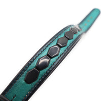 LUXURY DOG COLLAR MEDIUM / HEXAGON STUDS